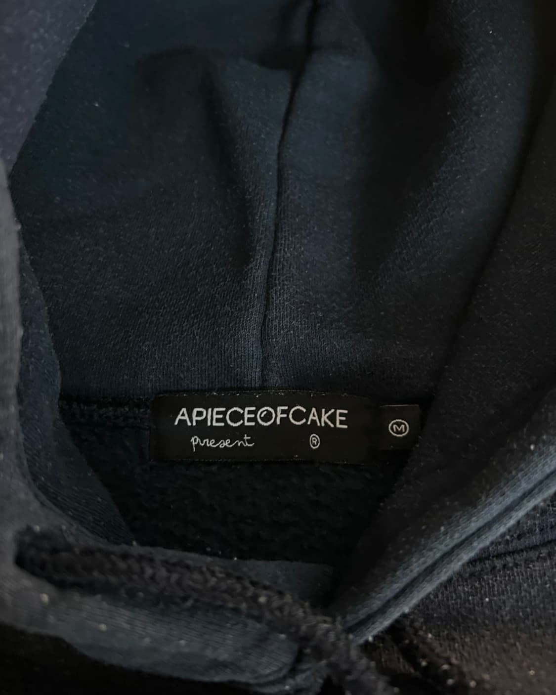 APOC 어피스오브케이크 긴팔 후디 네이비 상품이미지5