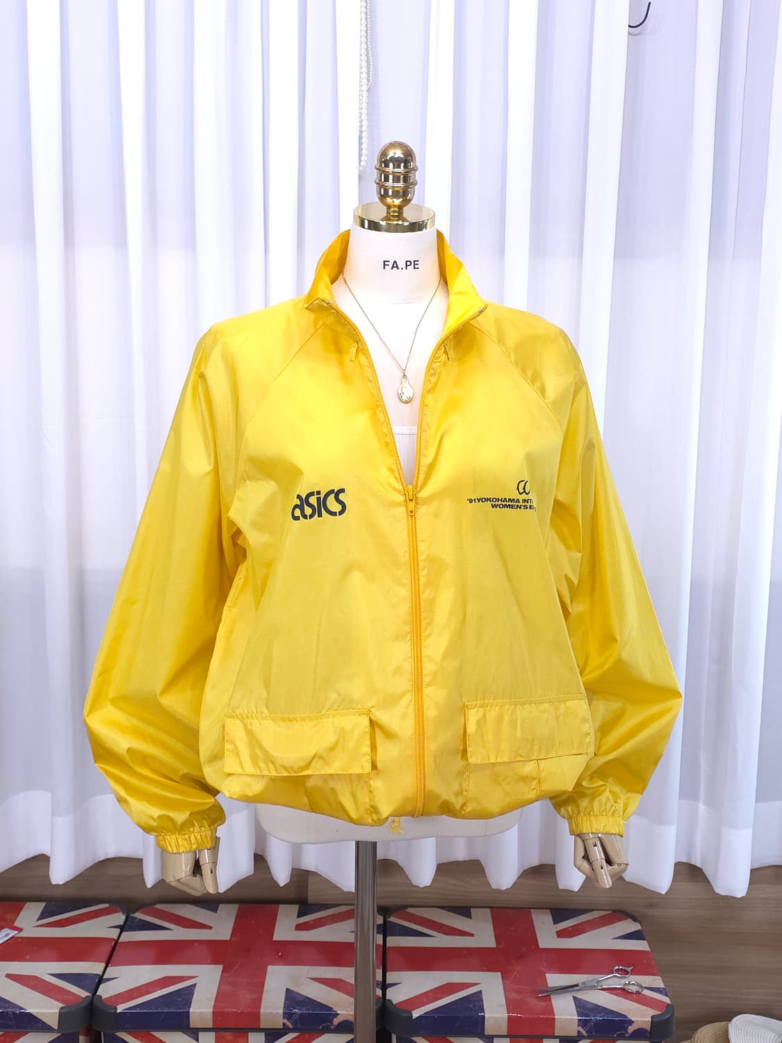 아식스 91's 요코하마 여성 바람막이 L 상품이미지1