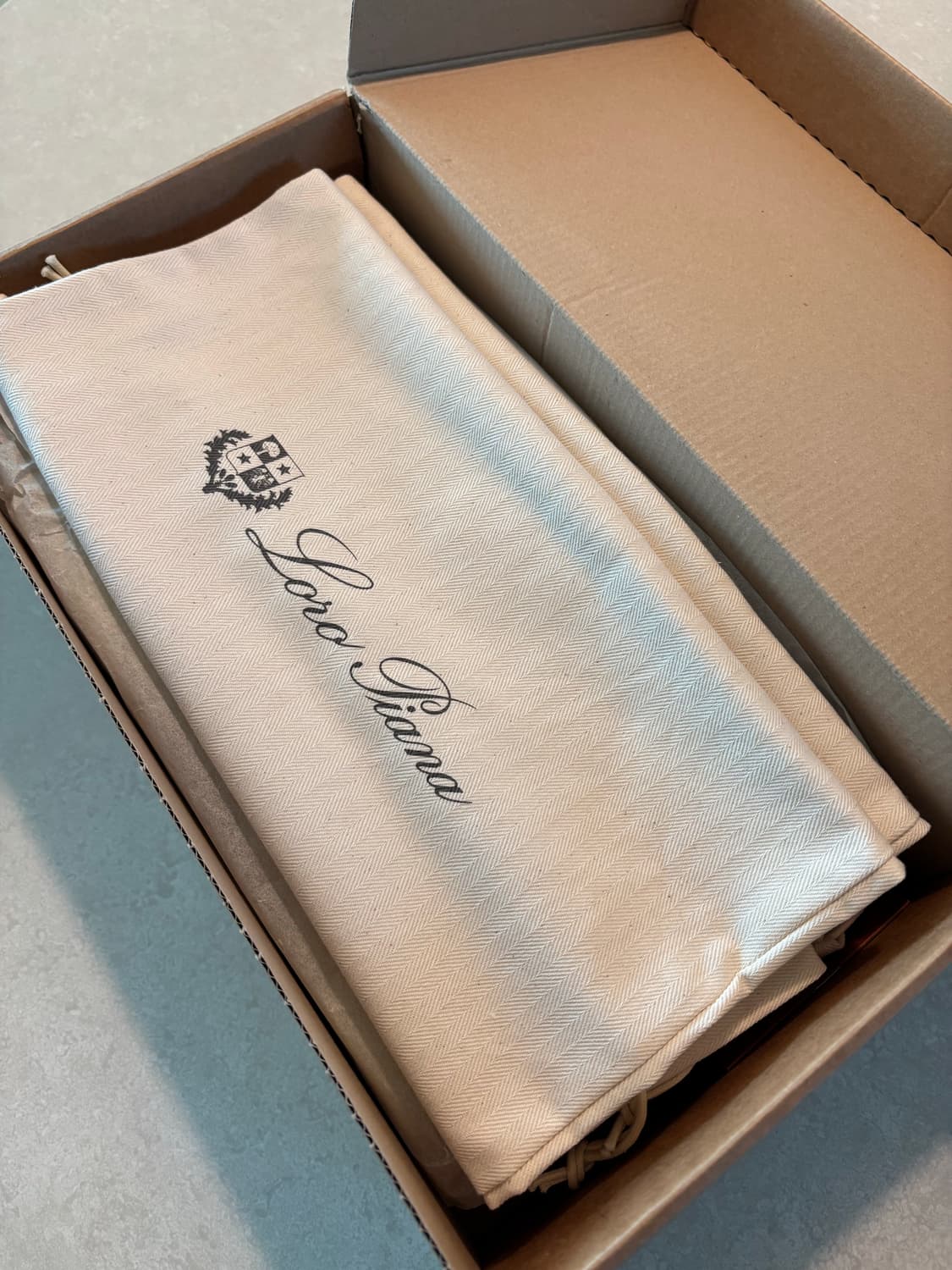 [판매] 로로피아나 트래블러 워크 프라임 카프 스니커즈 (Travelle 상품이미지2