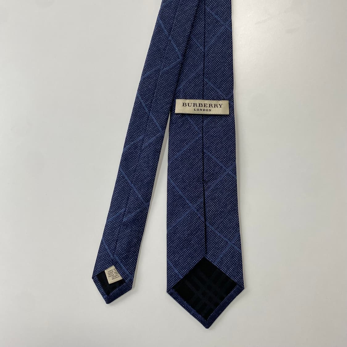 버버리 (Burberry) 신형라벨 심플로고 정품 명품넥타이7.2cm 상품이미지3