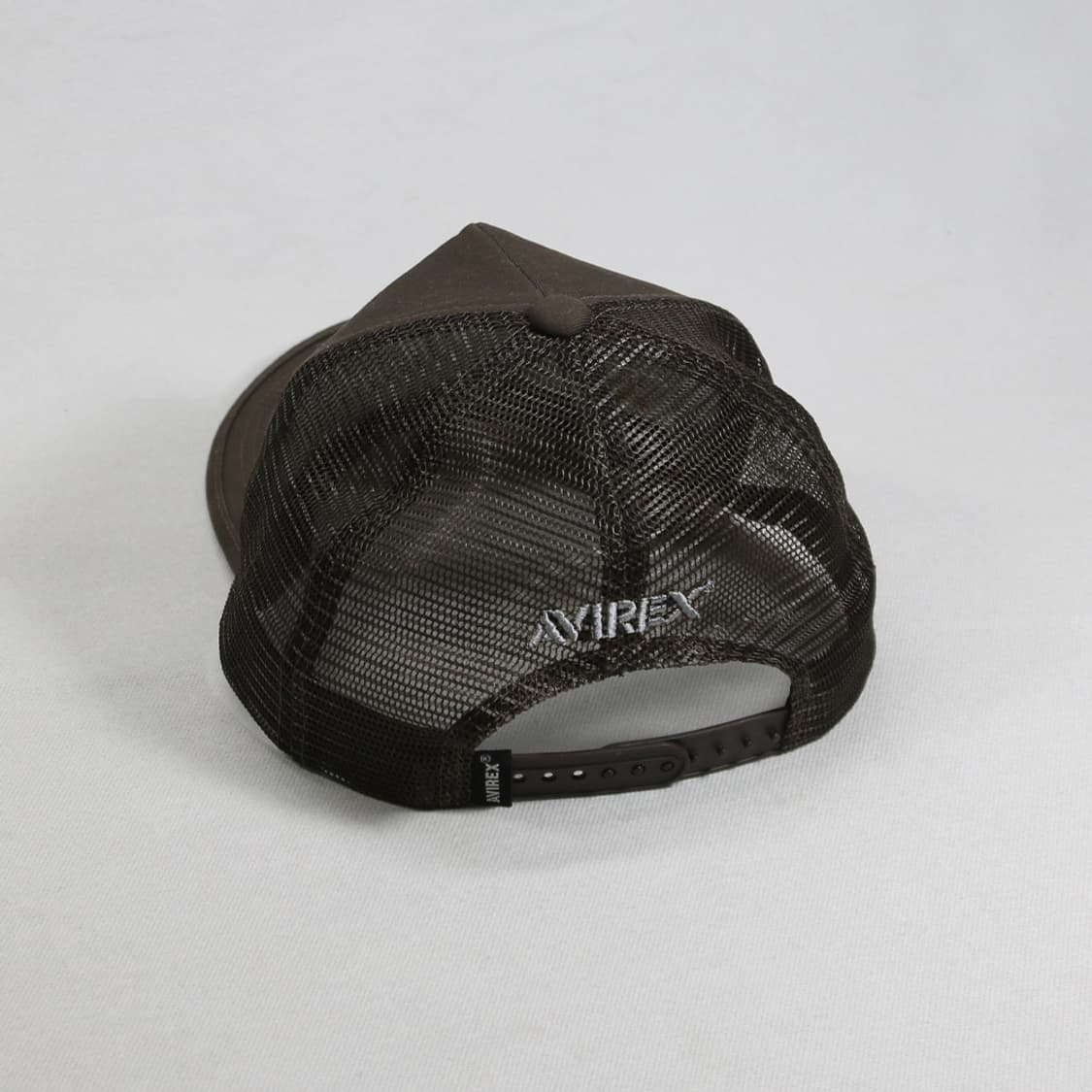 (착용컷) AVIREX 자수 트러커 캡 (57~59cm) 상품이미지5