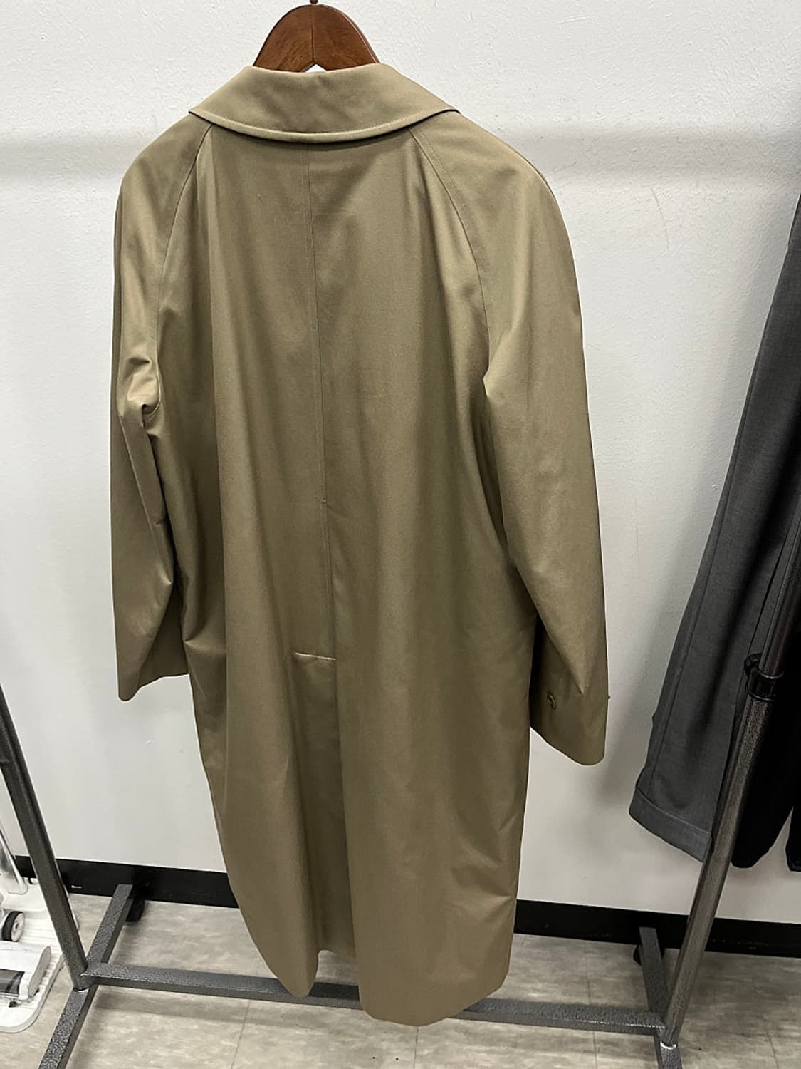 여) 버버리 개버딘 내피 트렌치코트  상품이미지5