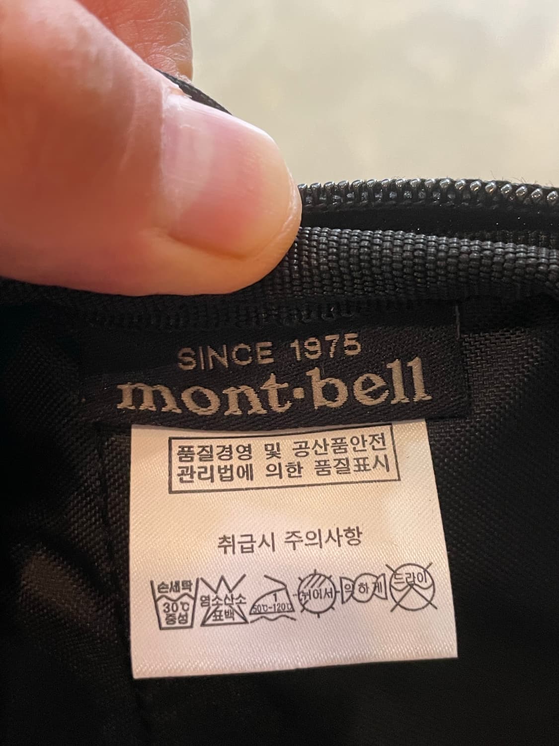 몽벨 크로스백 레드 상품이미지7