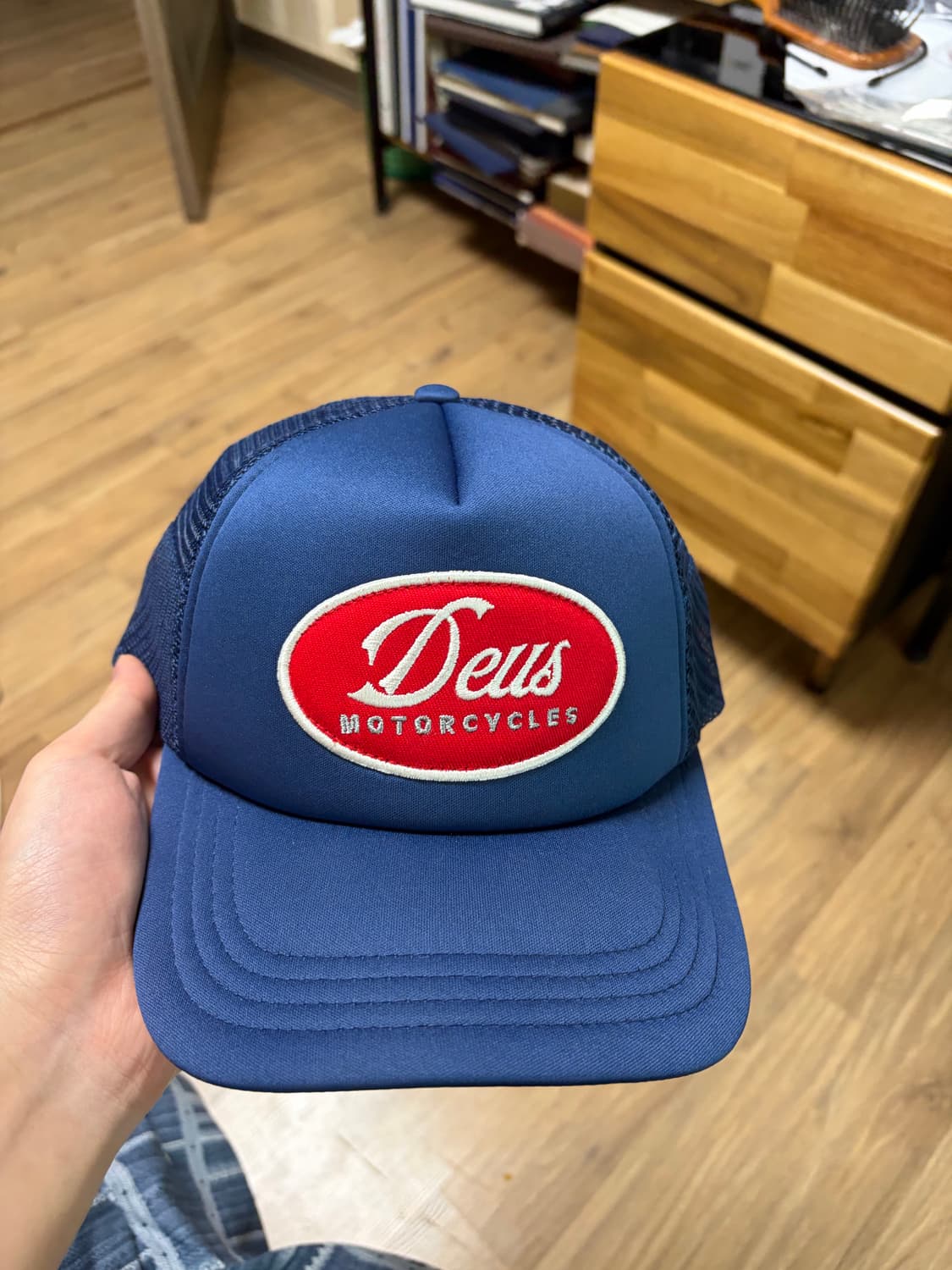 데우스 매쉬캡 판매합니다 상품이미지2