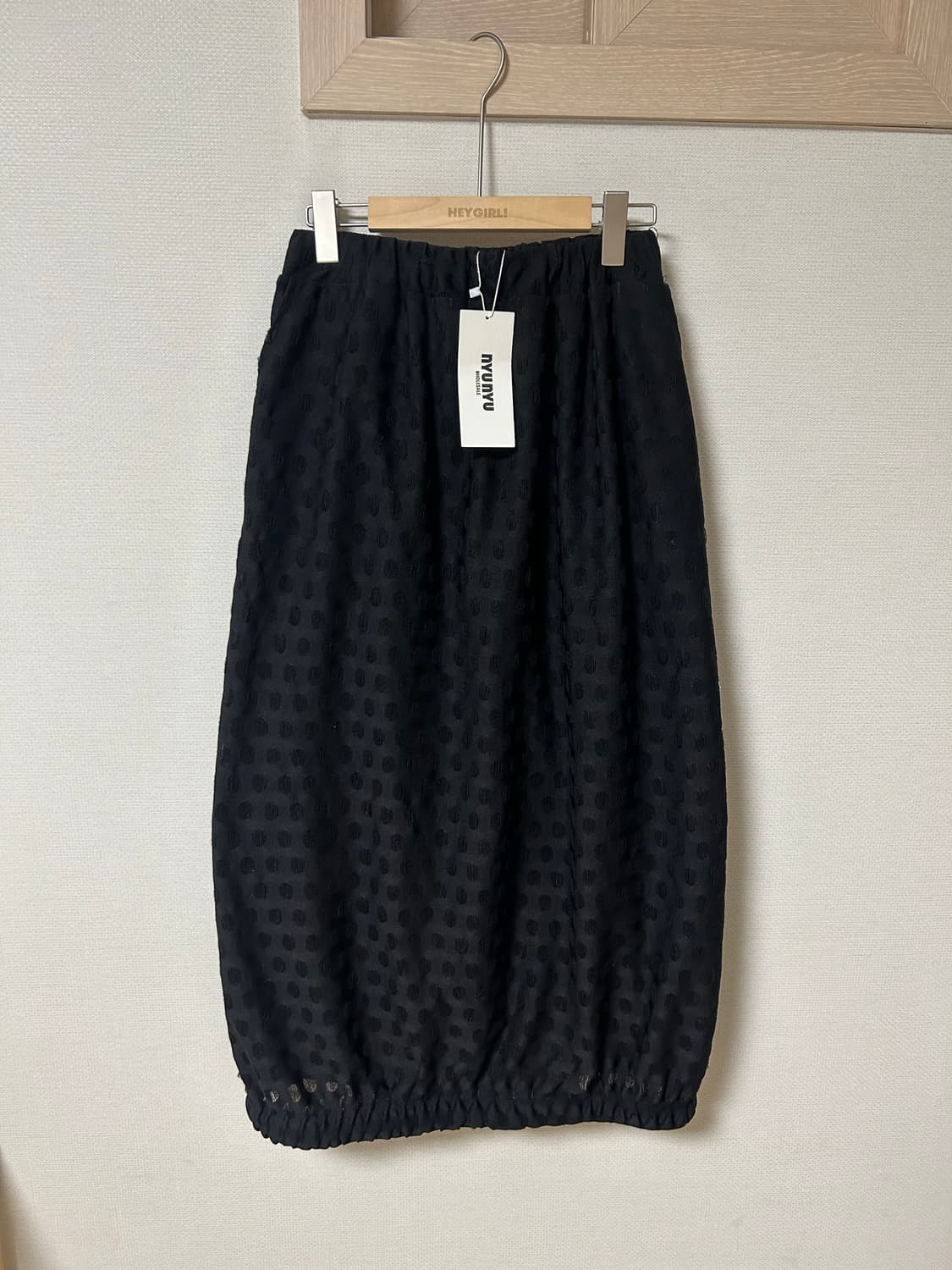 [새상품] 뉴뉴 도트 롱스커트 상품이미지1