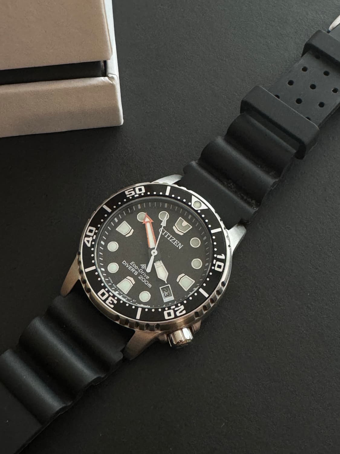 시티즌 미니복어 에코드라이브 EO2020-08E 상품이미지3