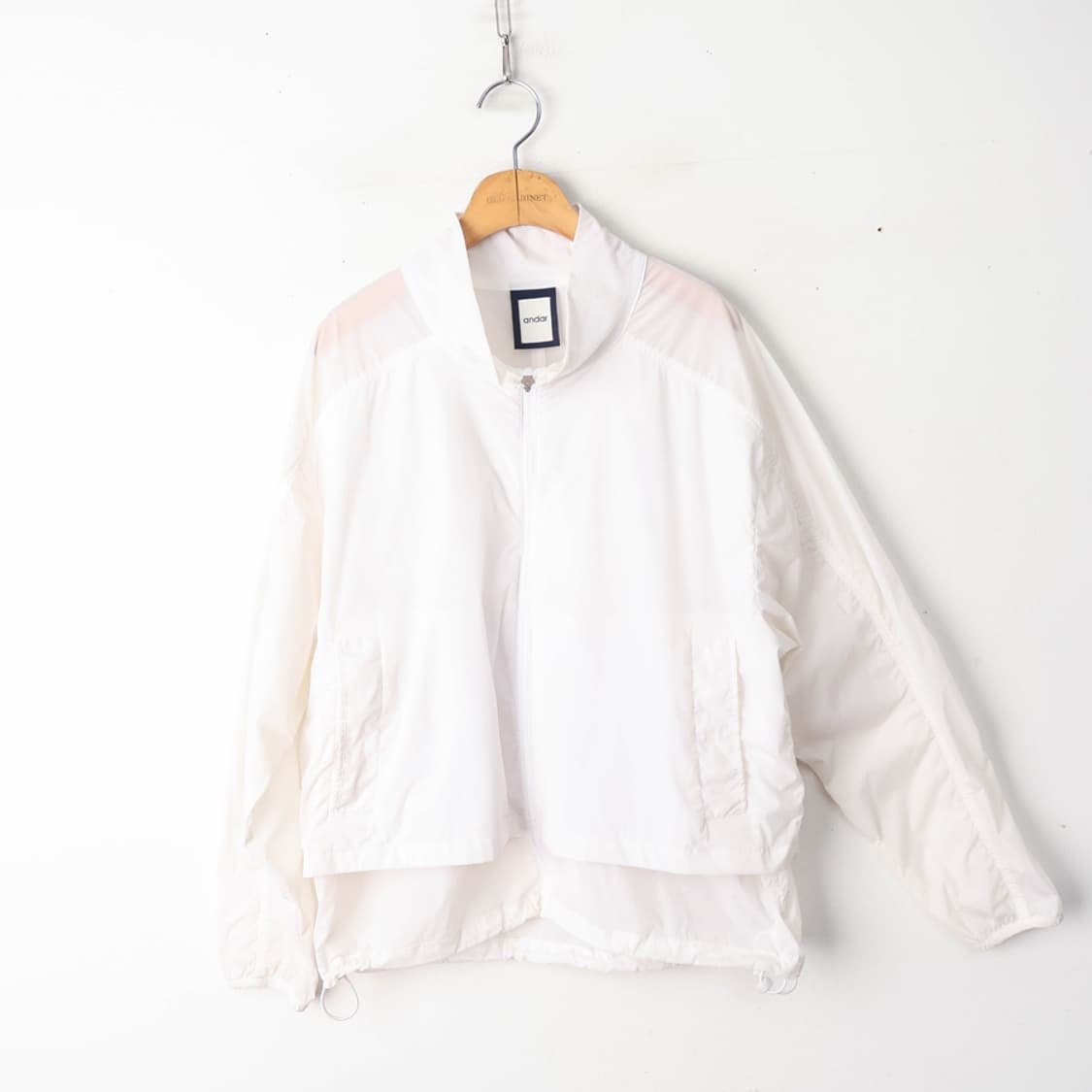 55/안다르 클리어 페더 윈드자켓 상품이미지1
