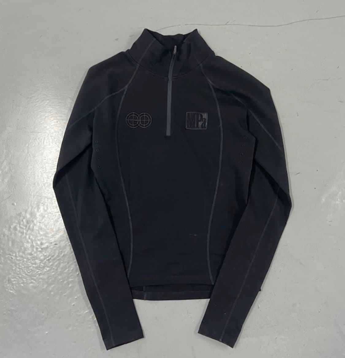 플라스틱프로덕트 MPa SOFT-SHELL HALF ZIP 상품이미지1