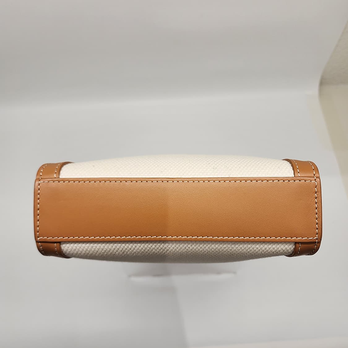 셀린느 193302BNZ 패브릭 카바스 미니 토트백 브라운 상품이미지4