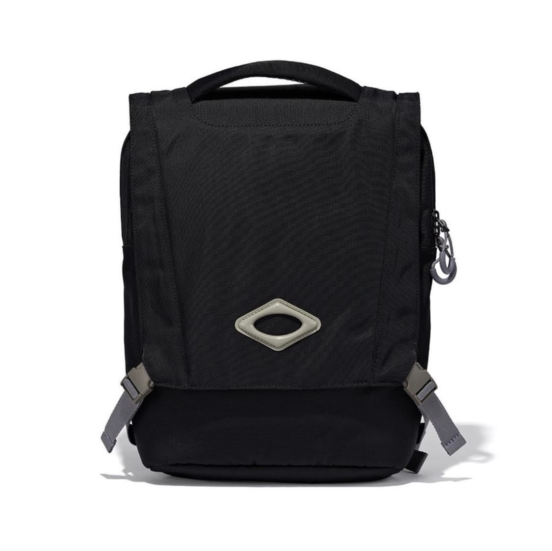 미스치프 롬버스 플랩 백팩 블랙 상품이미지1