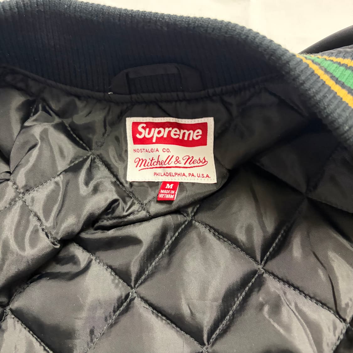 [M] 슈프림 미첼 & 네스 카모 로고 바시티 자켓 블랙 상품이미지3