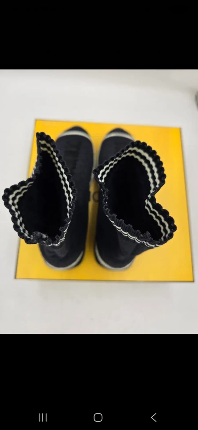 펜디 삭스 스니커즈 블랙 여성245 상품이미지4