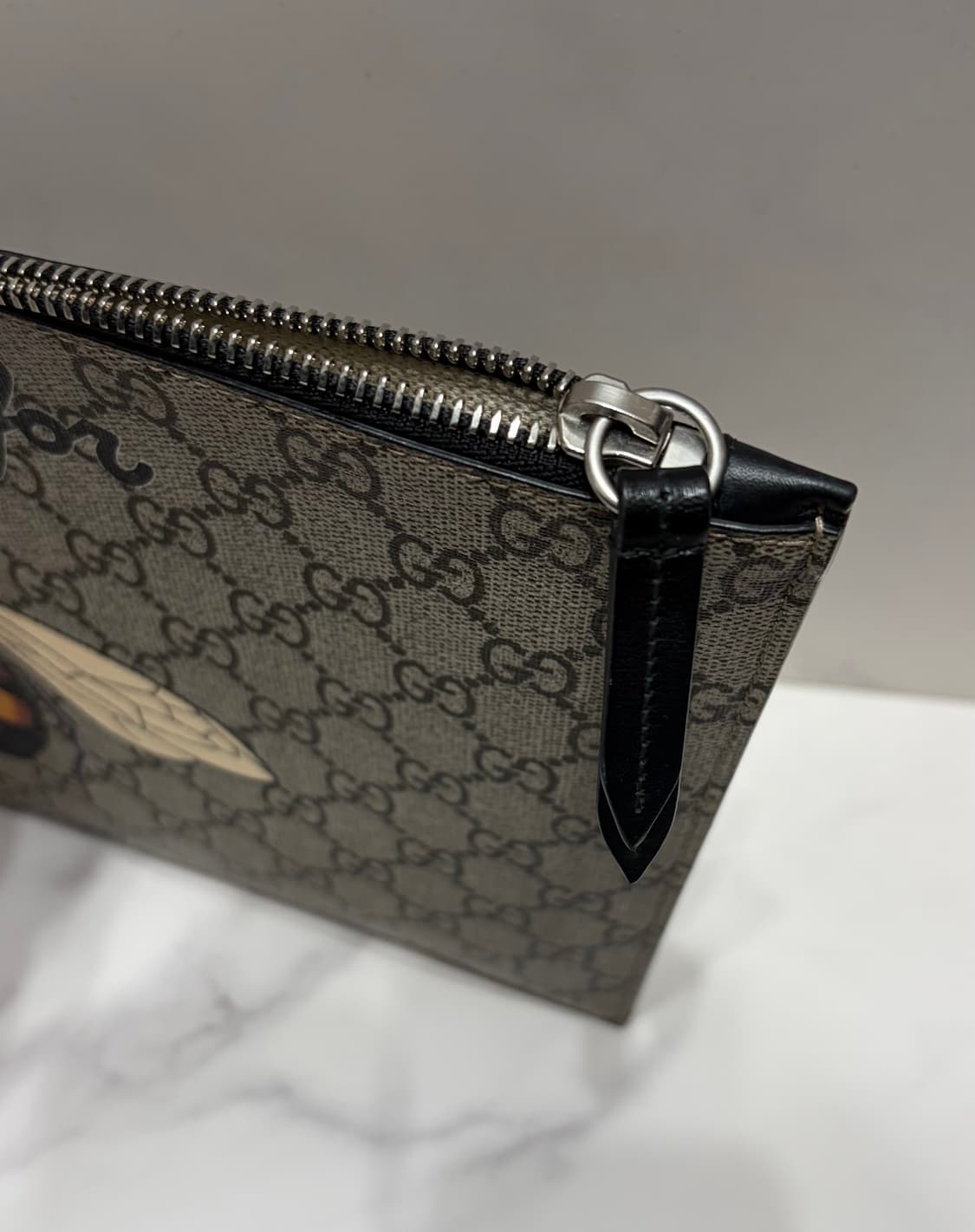 [정품] S급 구찌 GG 꿀벌 클러치 상품이미지5