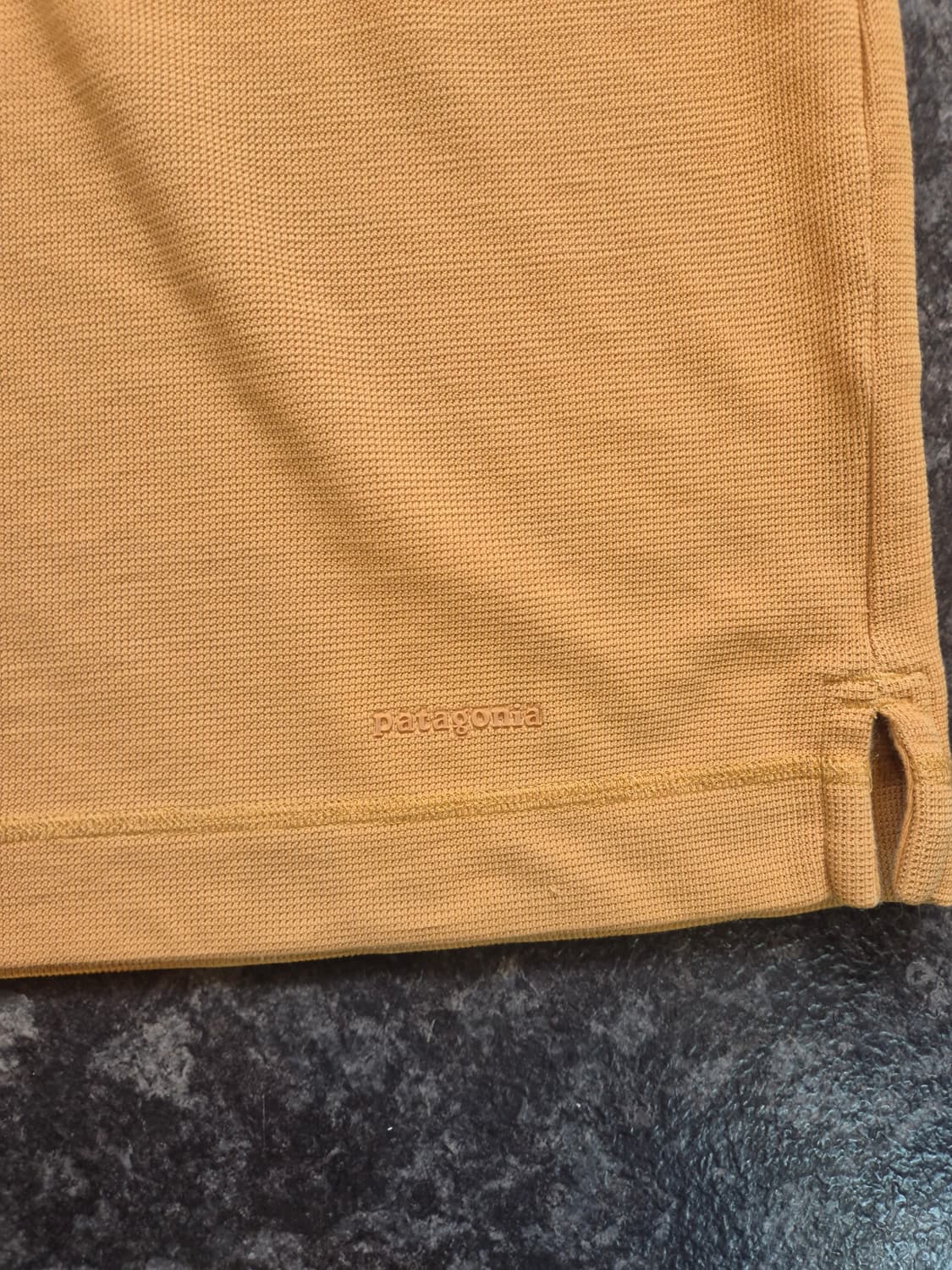 파타고니아(Patagonia) 브랜드 L 사이즈 헨리넥 티셔츠 상품이미지2