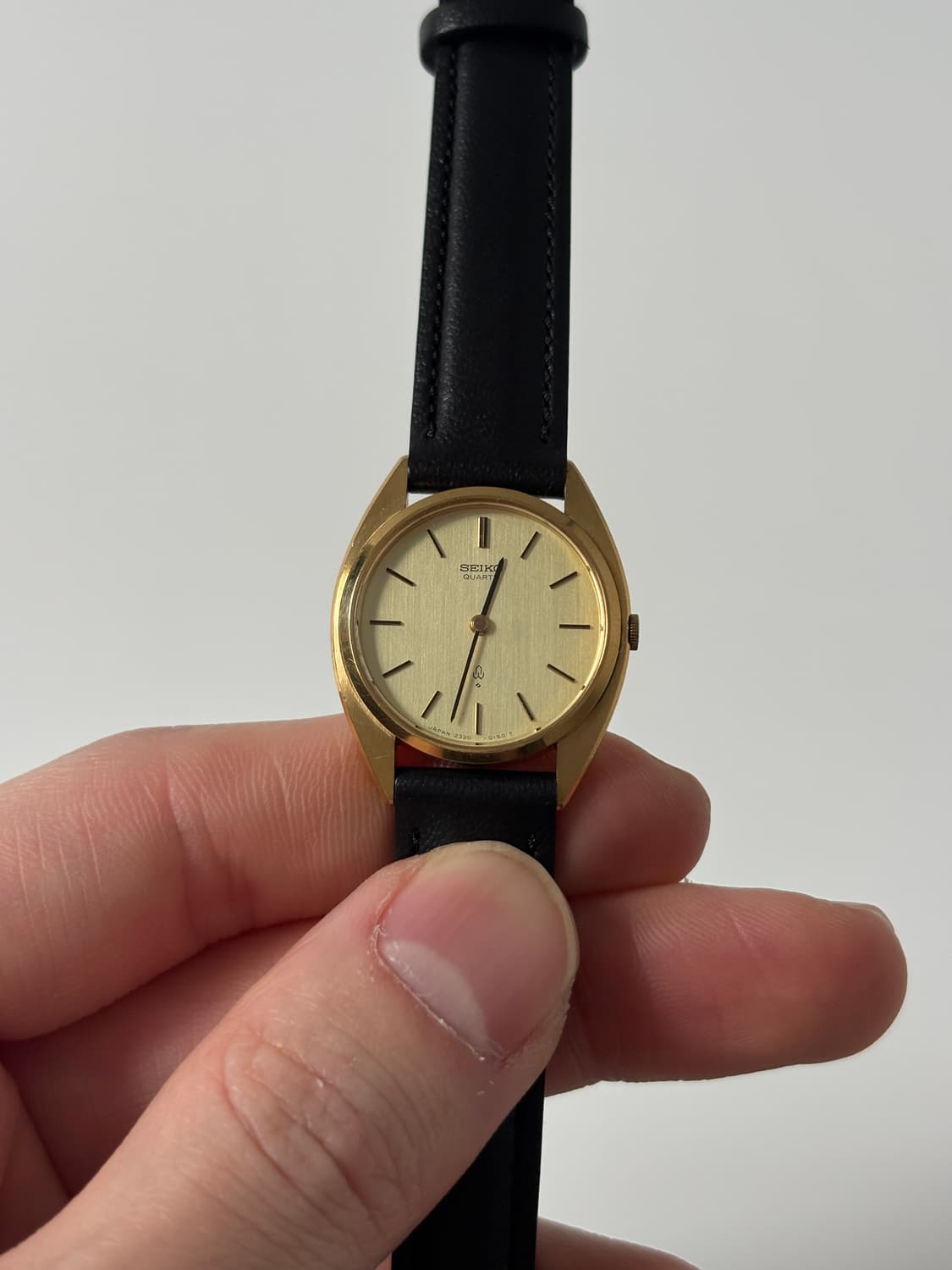 세이코 1980년대 빈티지시계 골드 쿠션 라운드 쿼츠 여성 상품이미지2