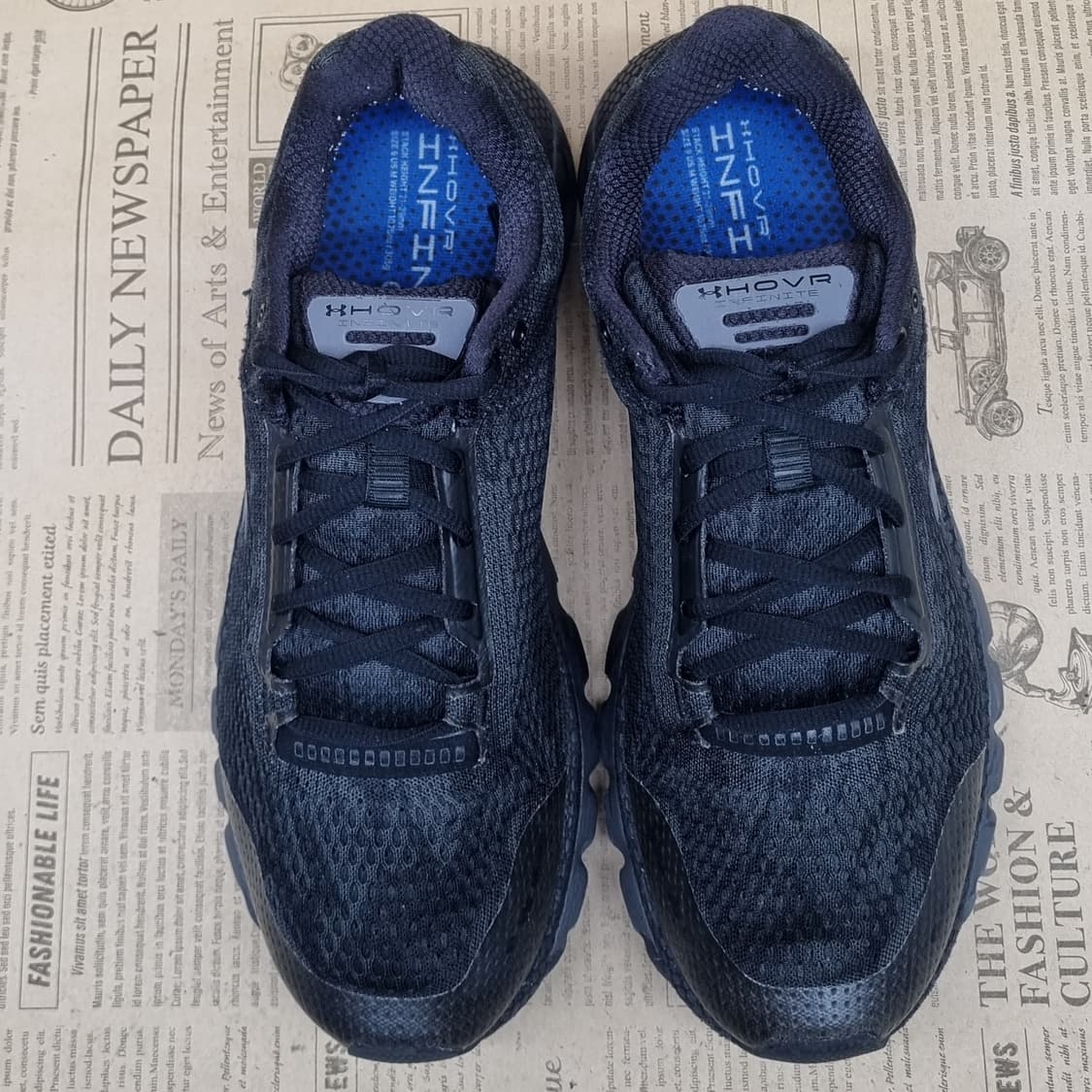 언더아머 HOVR 인피니티 남성운동화270 상품이미지2