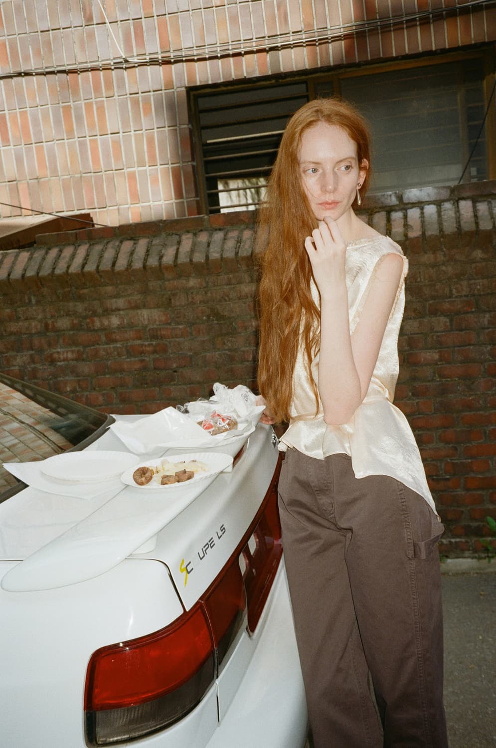 리본빛 Tippy Shirring Blouse Peach 상품이미지2