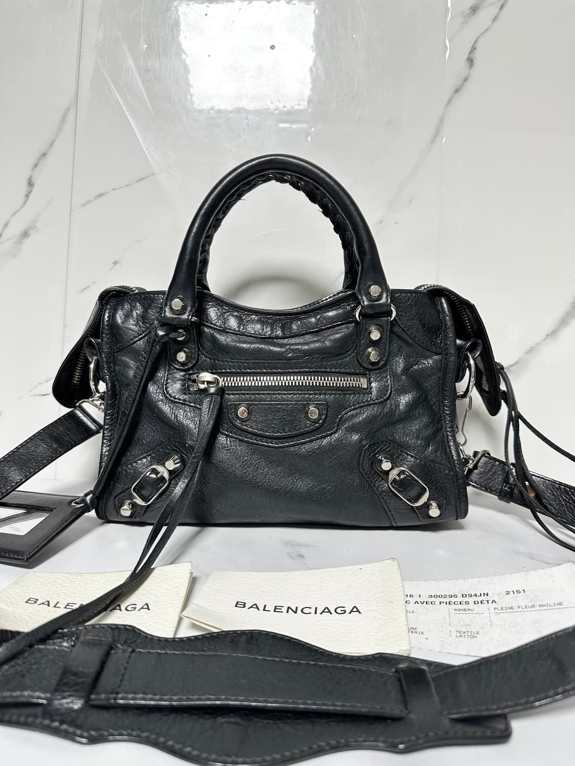 [A+ 정품] 발렌시아가 시티 모터백 미니 블랙 상품이미지1