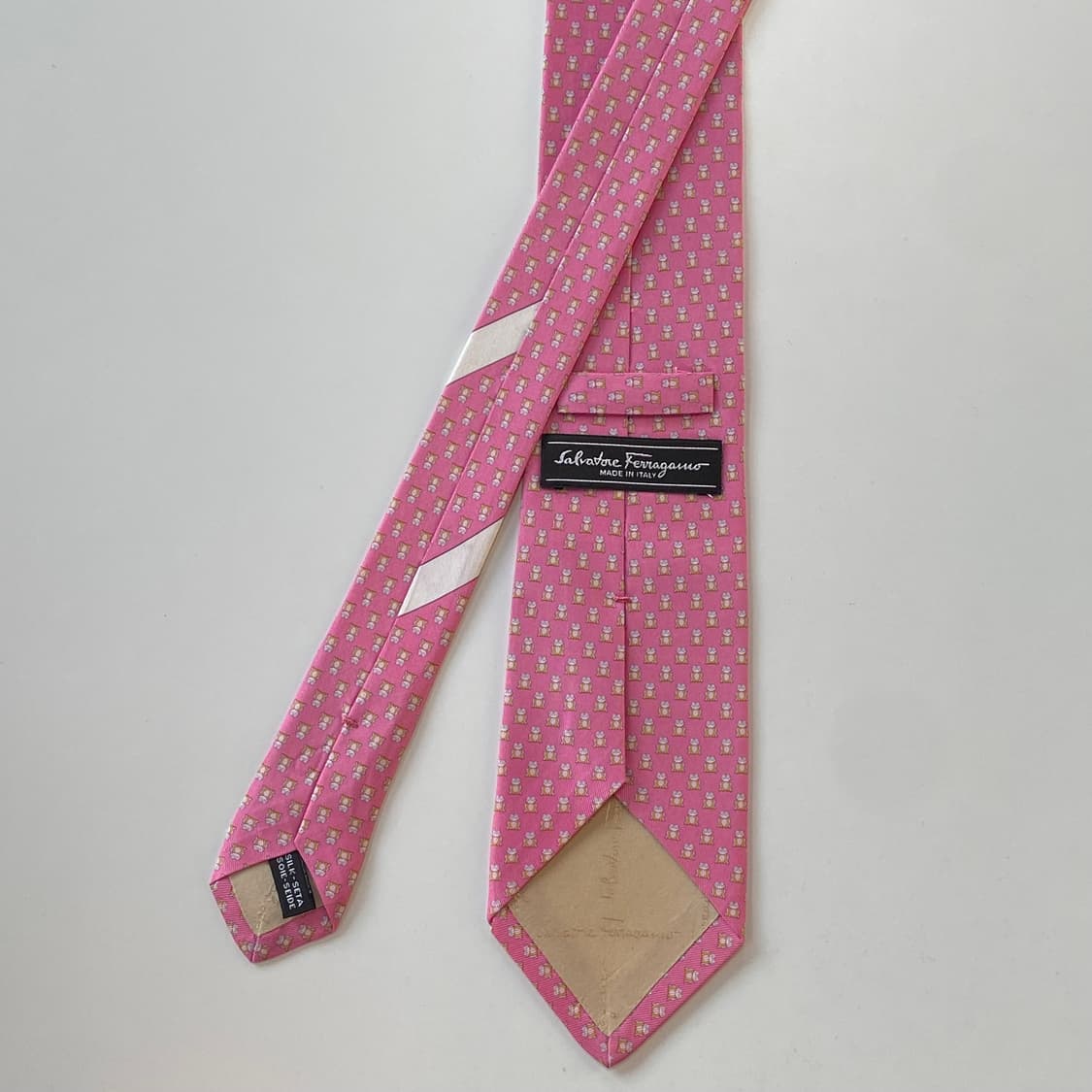 새상품급 페레가모(Ferragamo) 명품 정품 넥타이8.3cm 상품이미지3