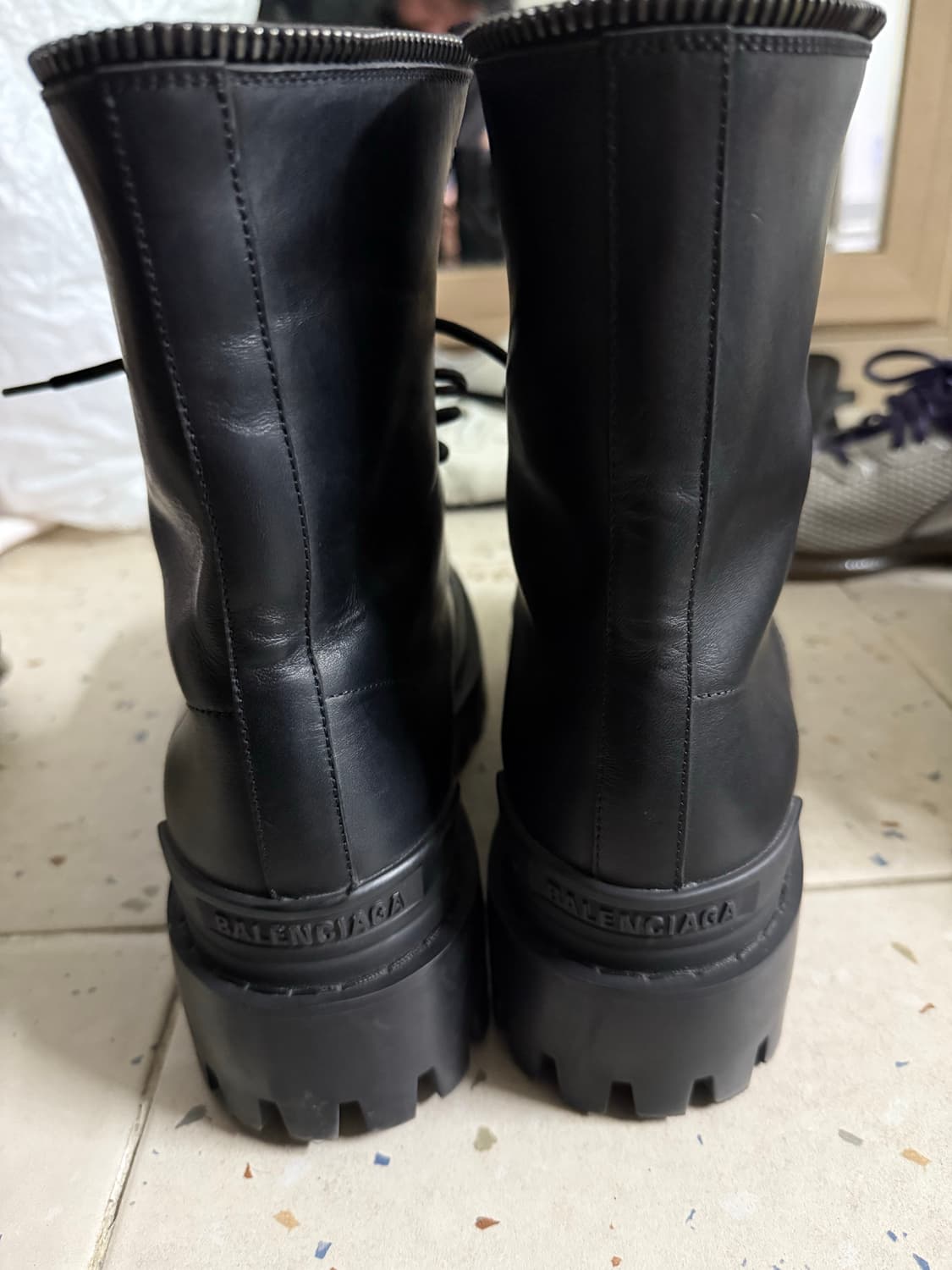 발렌시아가 마스터 스트라이크 부츠 41sz 컴뱃 상품이미지2