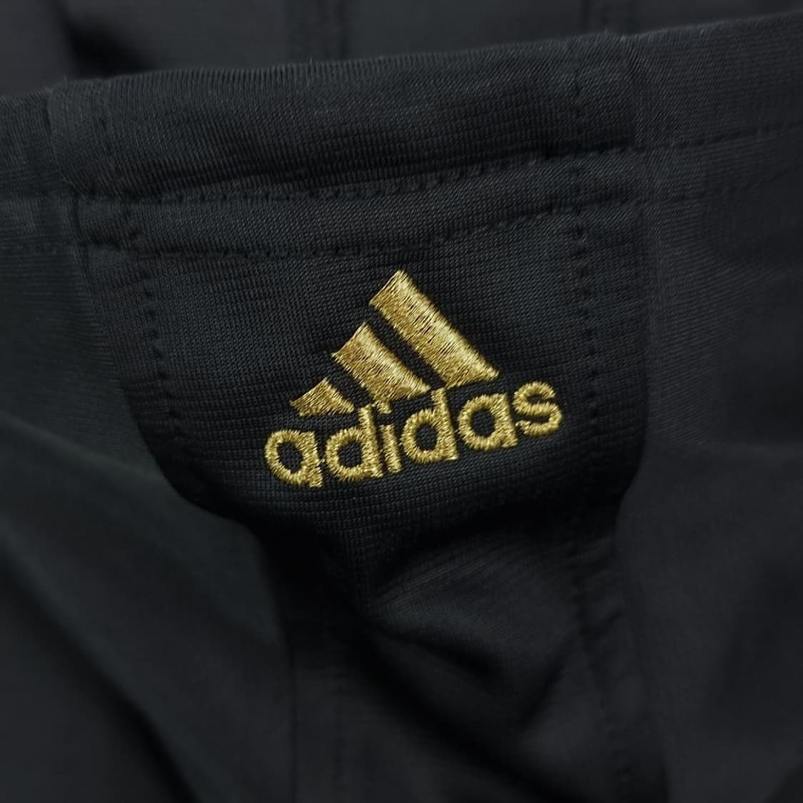 [아디다스] 빅로고 Y2K 빈티지 삼선 후드집업 블랙 골드 M16444 상품이미지6