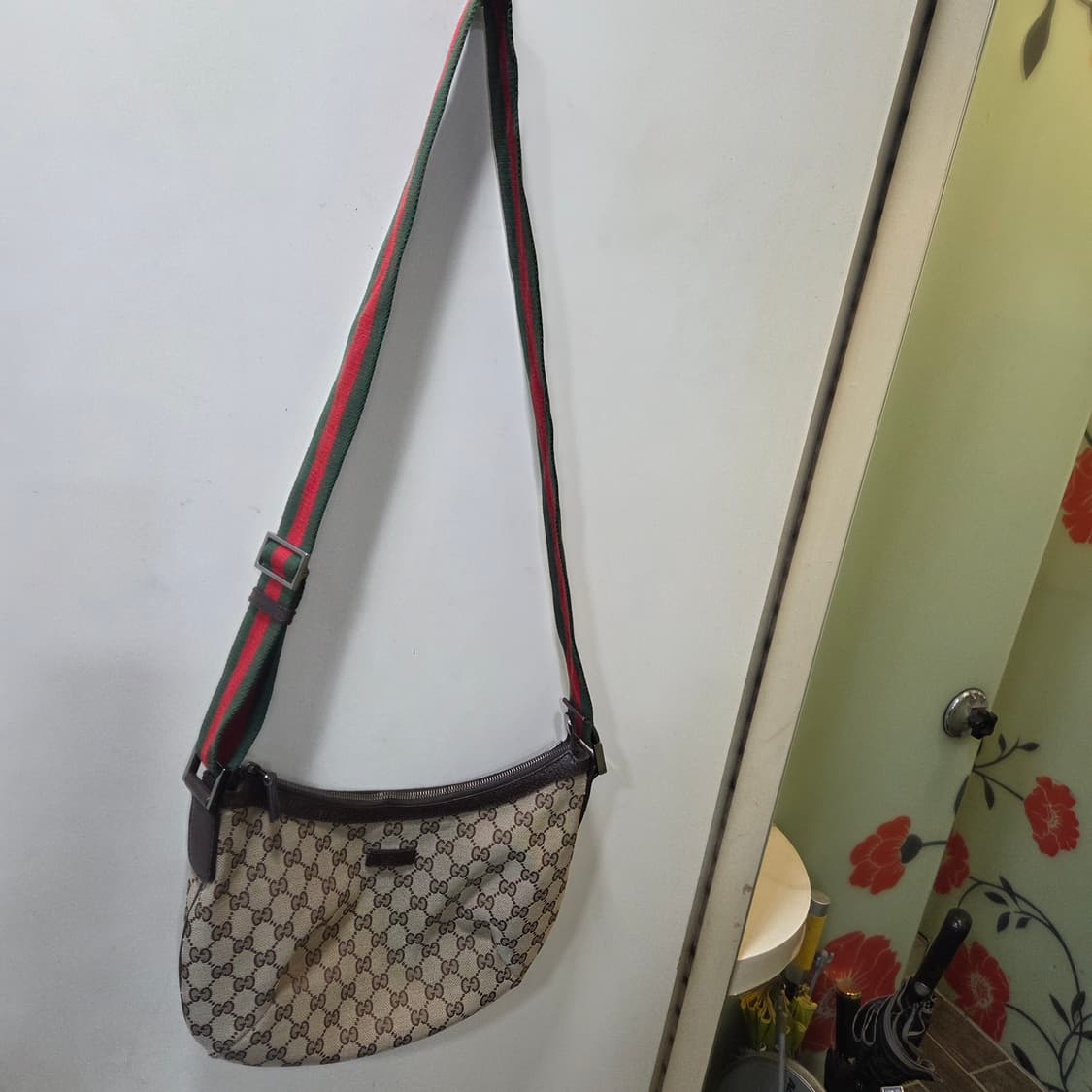 구찌 크로스백 상품이미지1