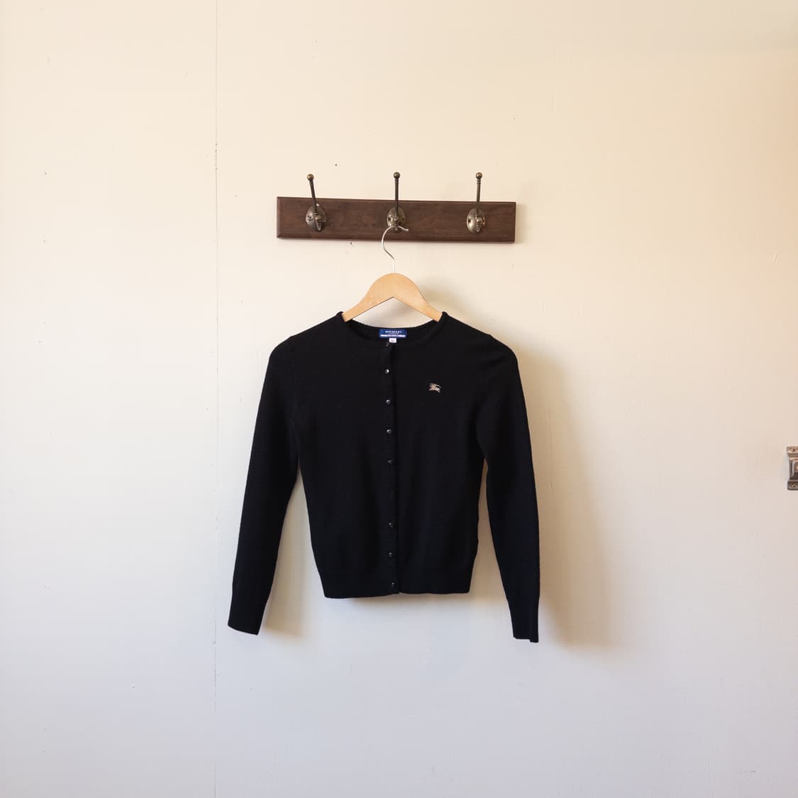 버버리 아카이브 블랙 가디건 상품이미지4