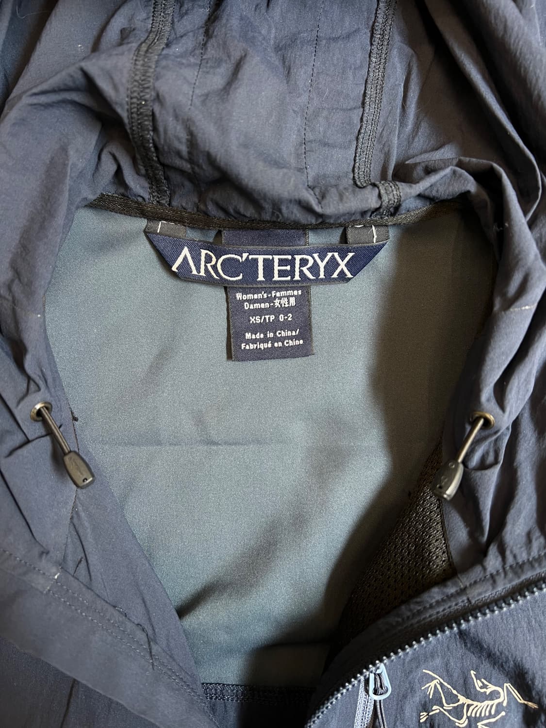 아크테릭스(Arc'teryx) 하이브리드 후디 바람막이 XS 상품이미지3