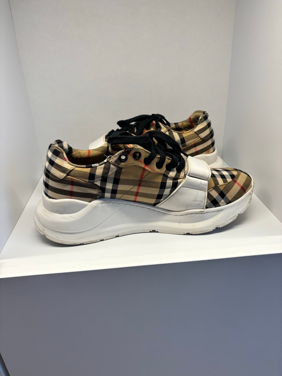 버버리 벨크로 스키커즈 상품이미지6