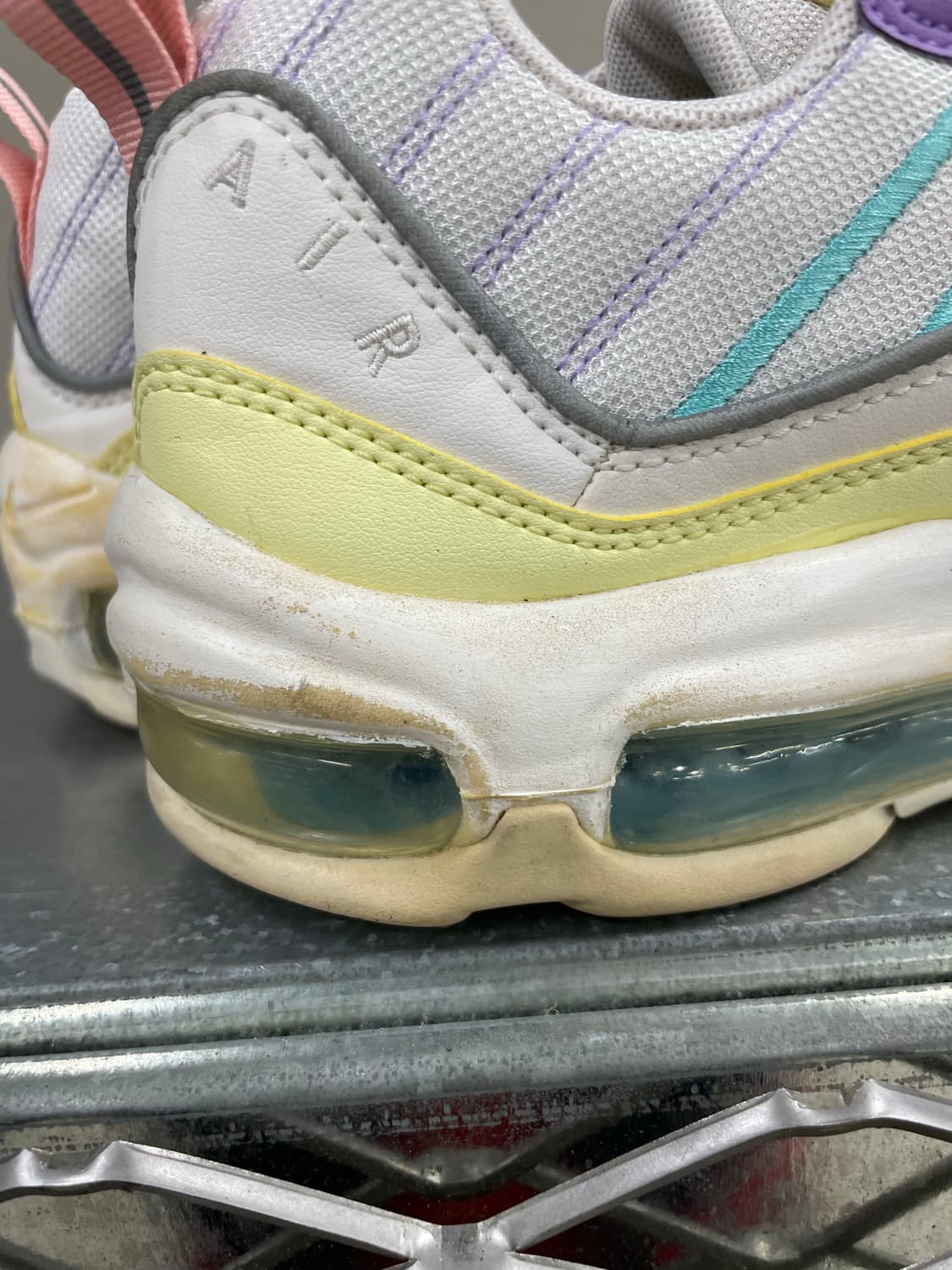 나이키 에어맥스 98 이스터 파스텔 245 상품이미지8