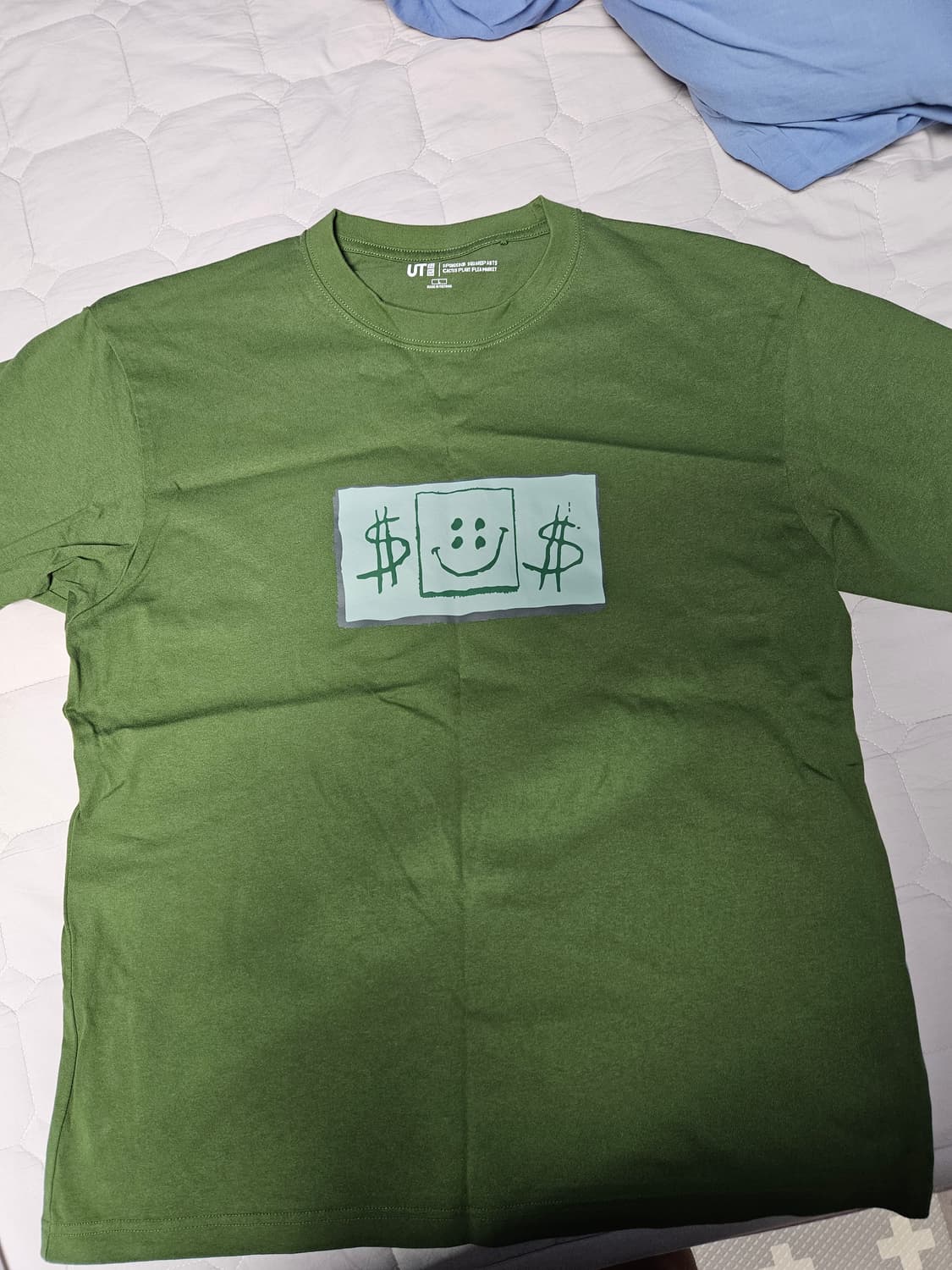 유니클로 CPFM 스폰지밥 반팔티셔츠 2종 일괄 상품이미지2