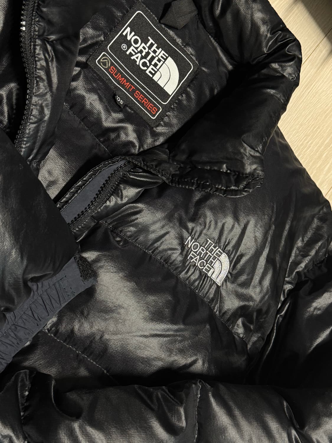 노스페이스 덕다운 105 경량패딩 상품이미지3