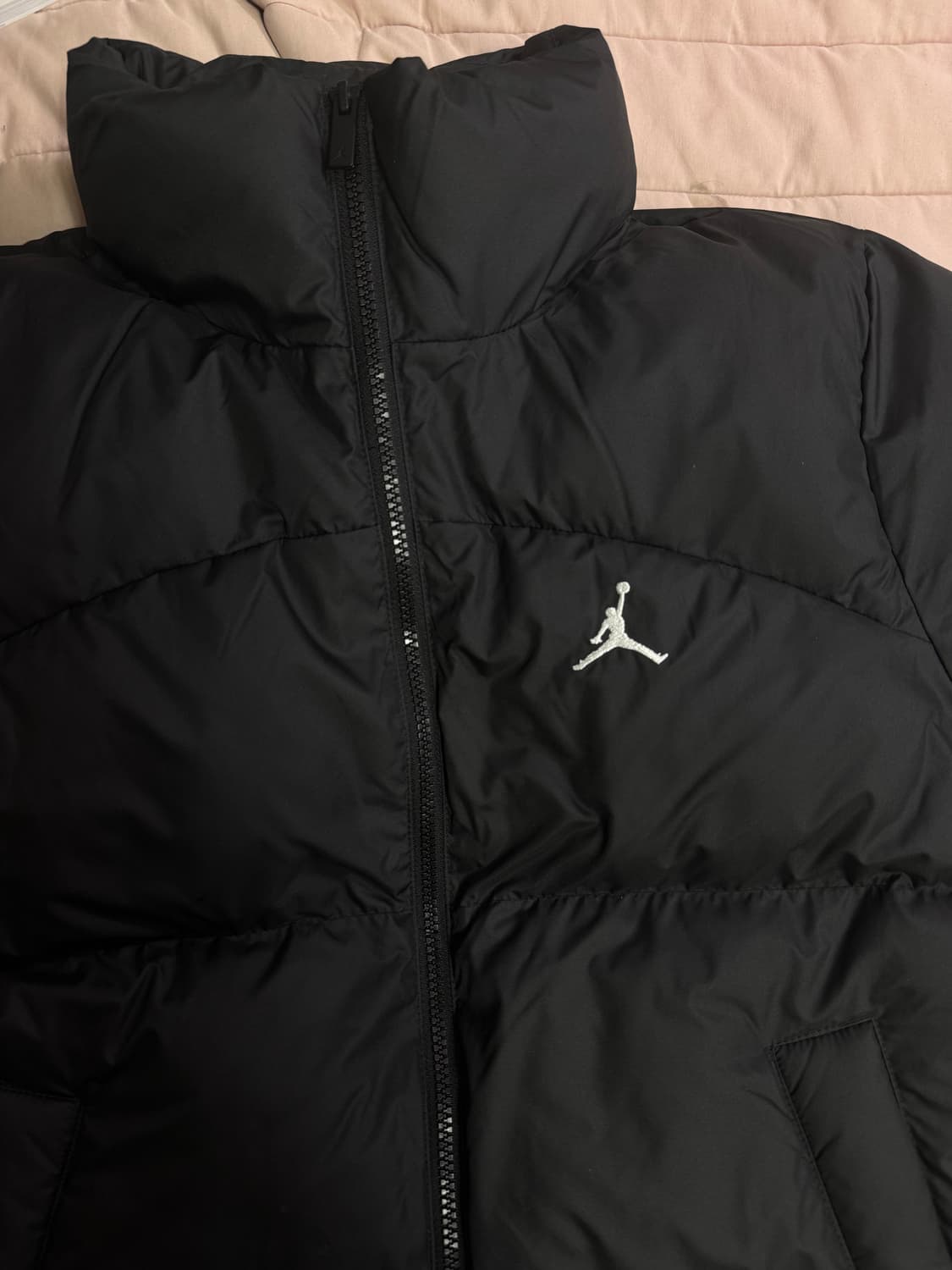 나이키 조던 푸퍼 패딩 s 사이즈 상품이미지4
