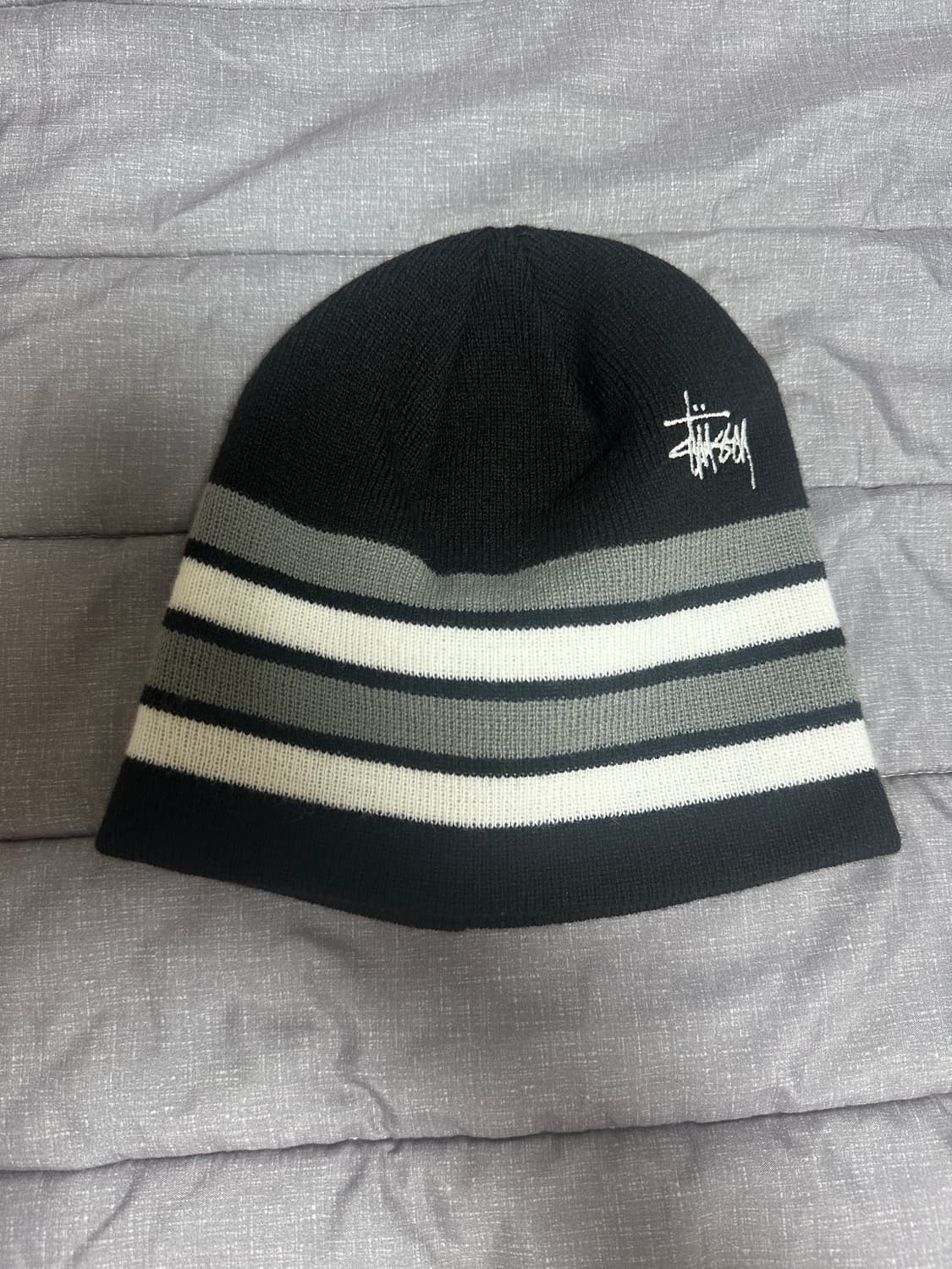 스투시 스트라이프 스컬캡 팝니다. 상품이미지2