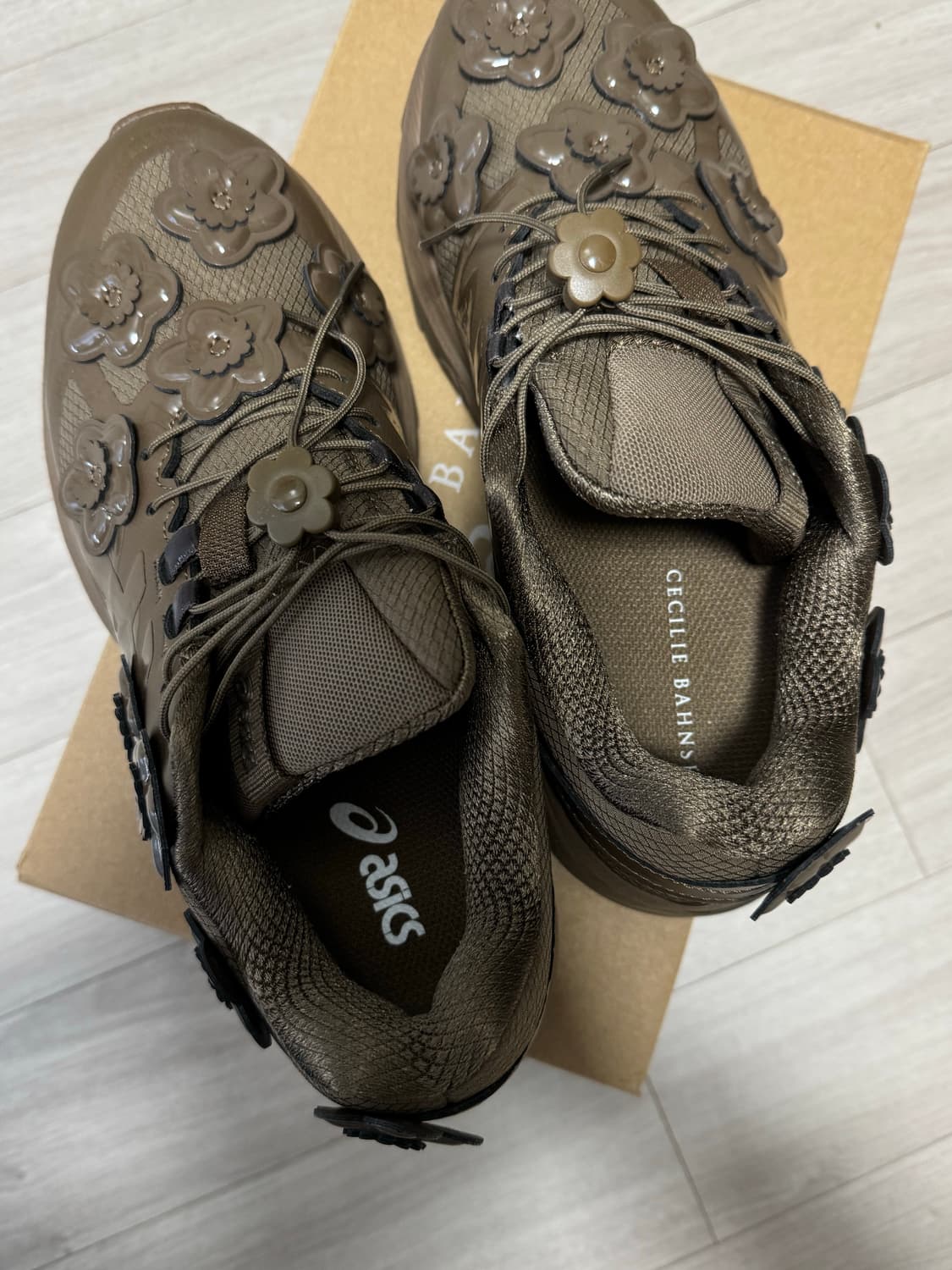 아식스x세실리아반세 상품이미지6