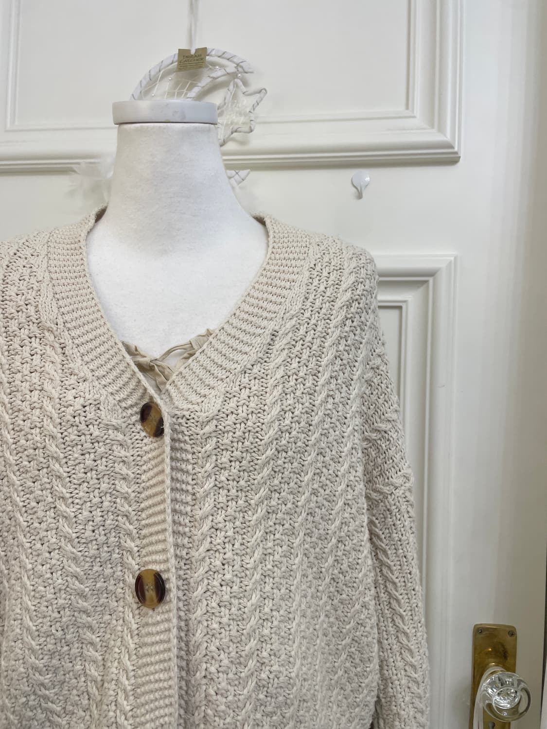 light beige twist over sweater cardigan 상품이미지7