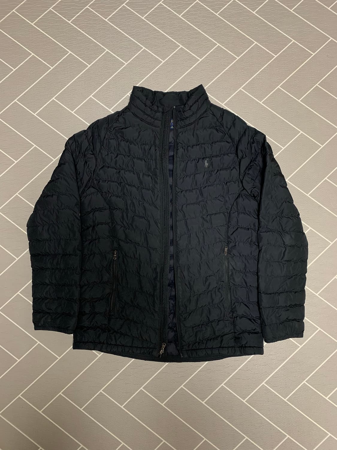 폴로 경량패딩 블랙 상품이미지1