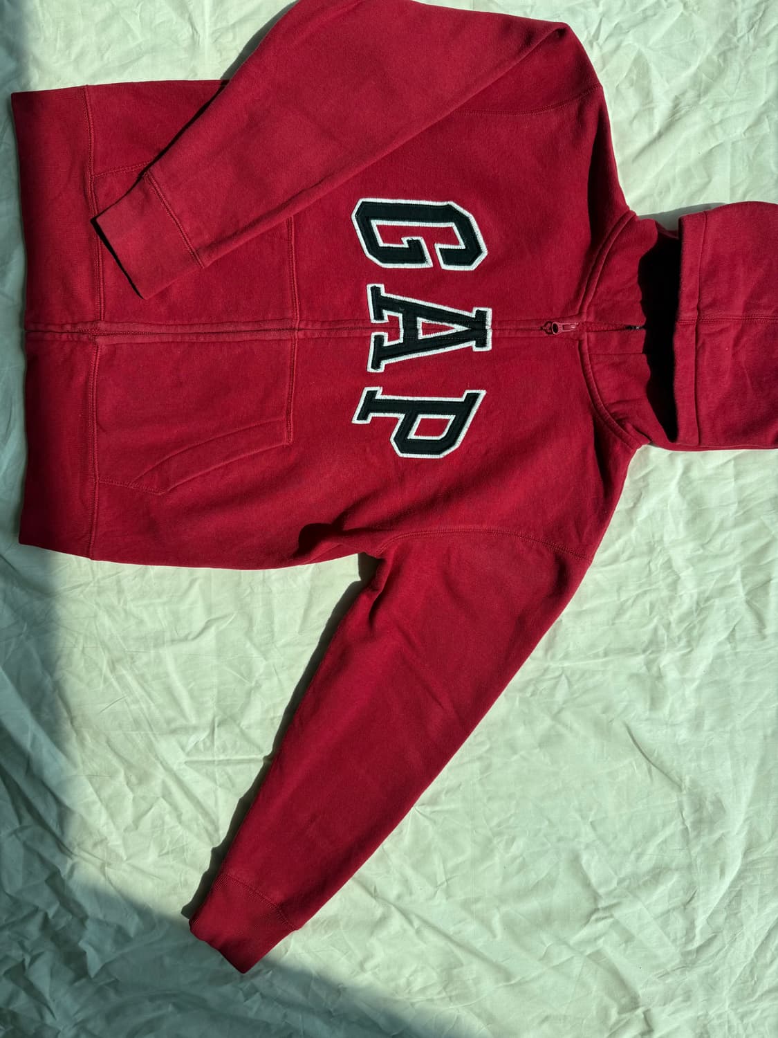 GAP 레드 집업 상품이미지2