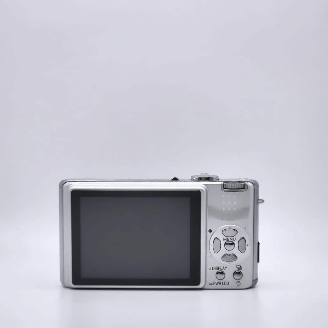 작례⭕️ 파나소닉 루믹스 DMC-FX7 실버 디지털카메라 상품이미지2