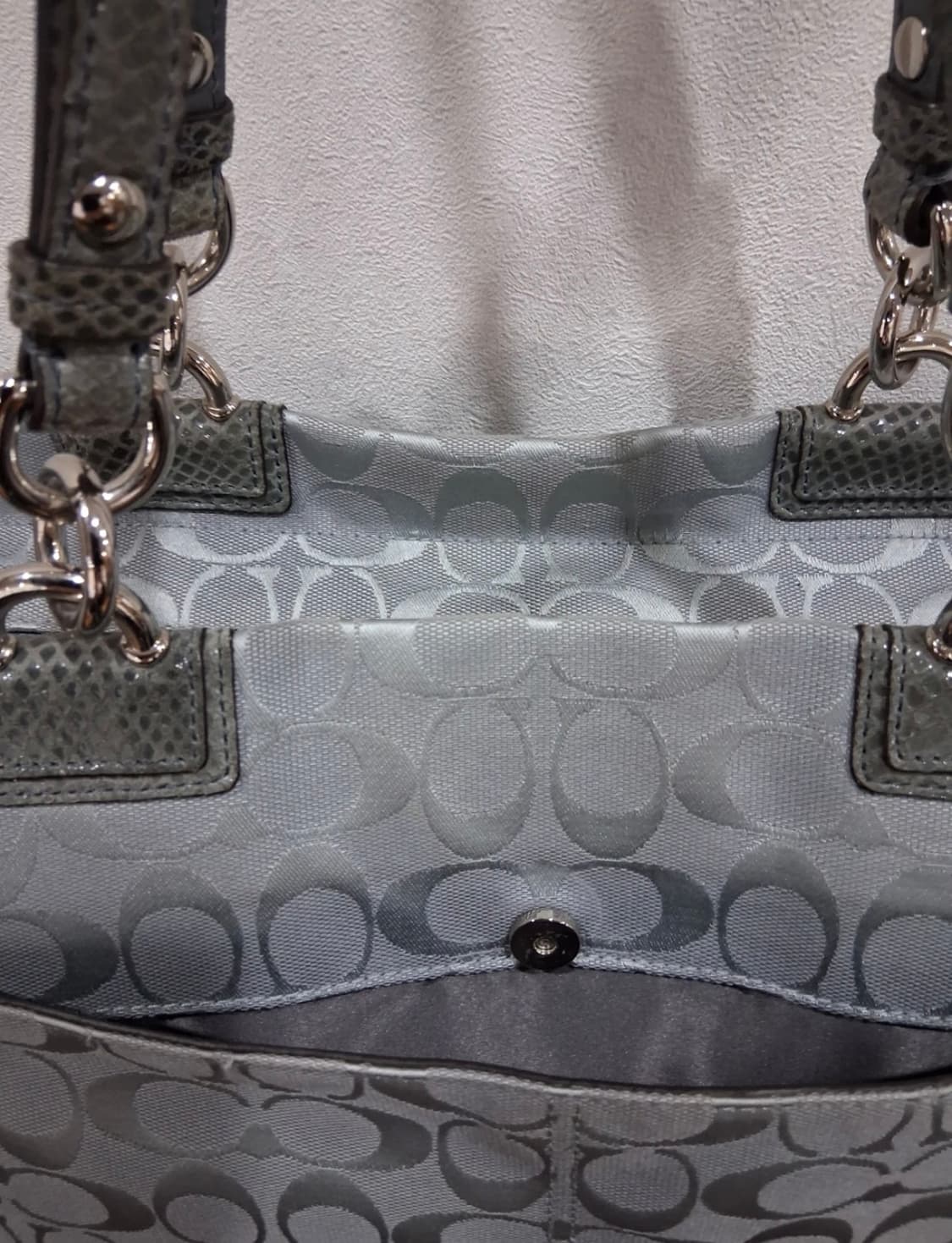 코치 시그니처 턴락 토트백 그레이 / 코치 숄더백 / 코치가방 / 코치백 상품이미지8