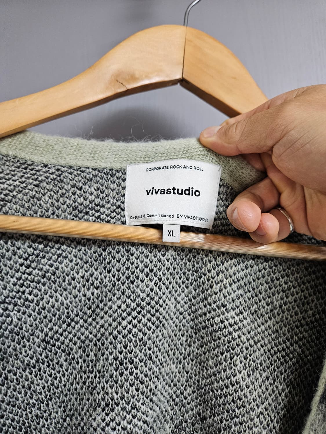 비바스튜디오 Vivastudio 패턴 모헤어 가디건 XL 상품이미지2