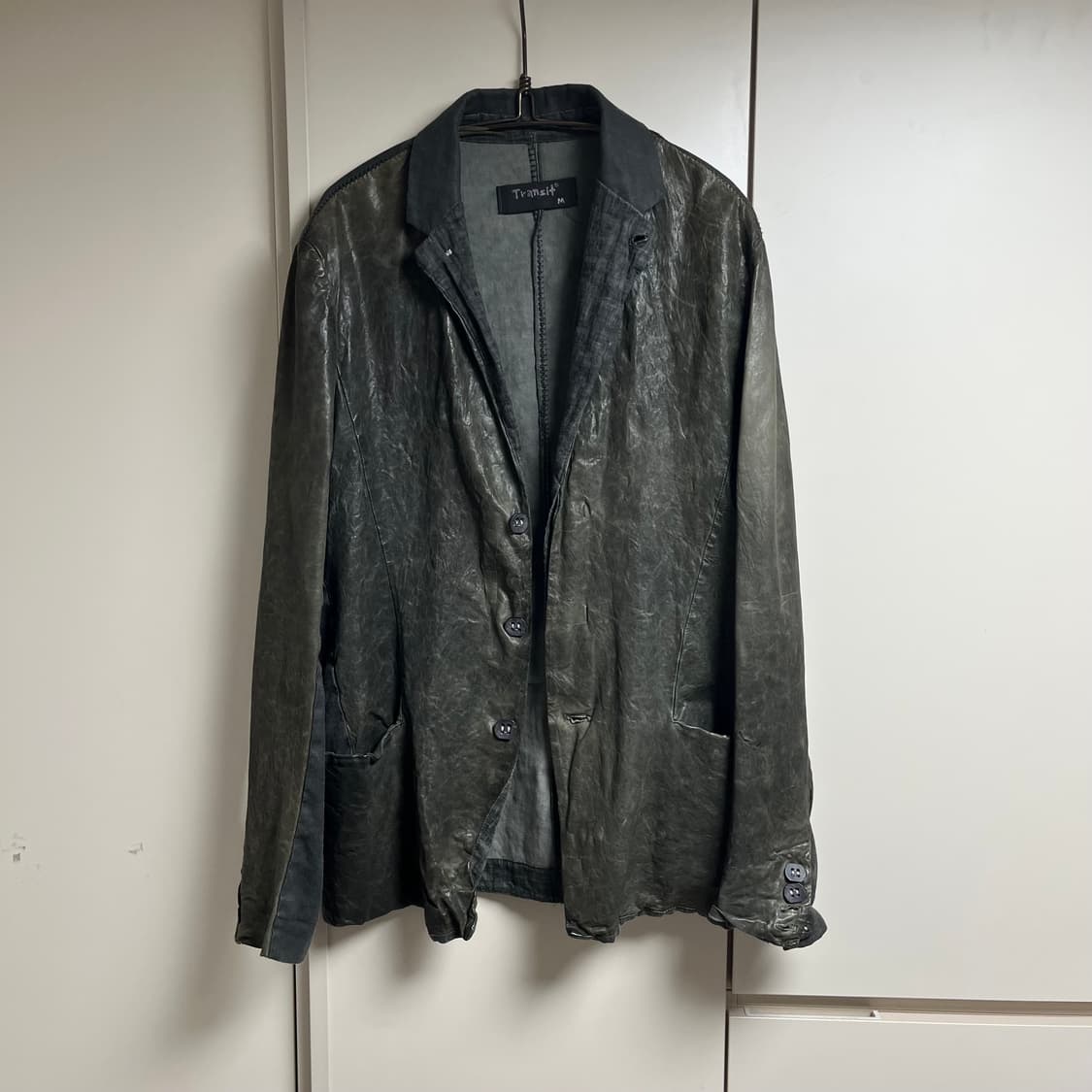 트랜짓 수소봉제 스탠드카라 램스킨자켓 상품이미지3