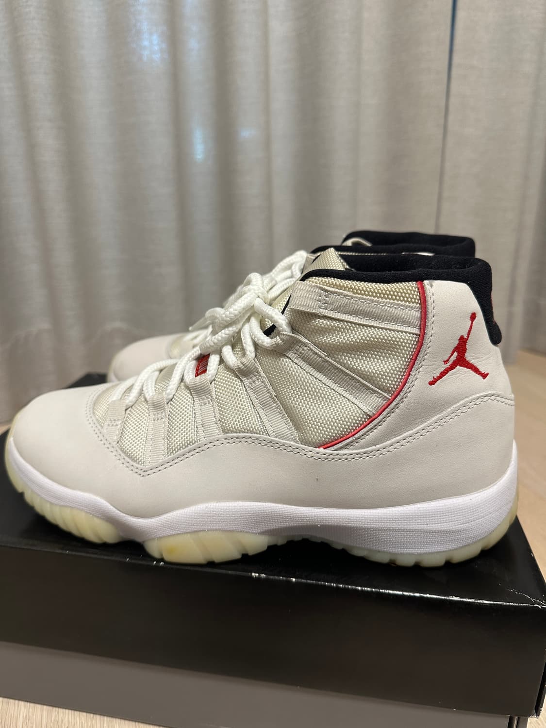 조던11 레트로 플래티넘 265mm 상품이미지3