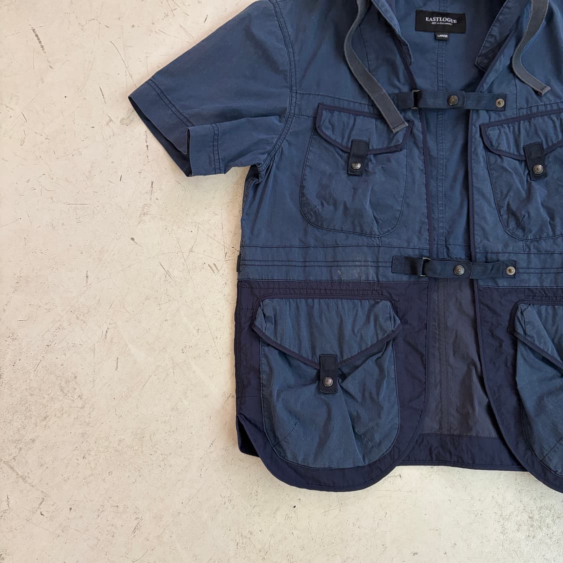 이스트로그 유틸리티 후드 반팔자켓 L 상품이미지3