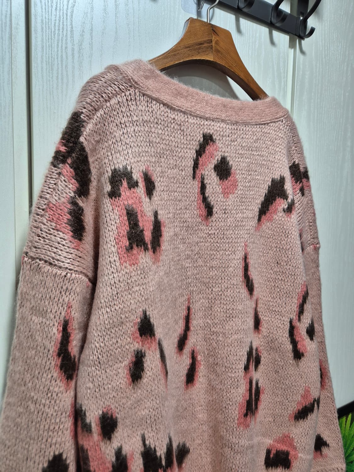 핑크 레오파드 니트 가디건 상품이미지7