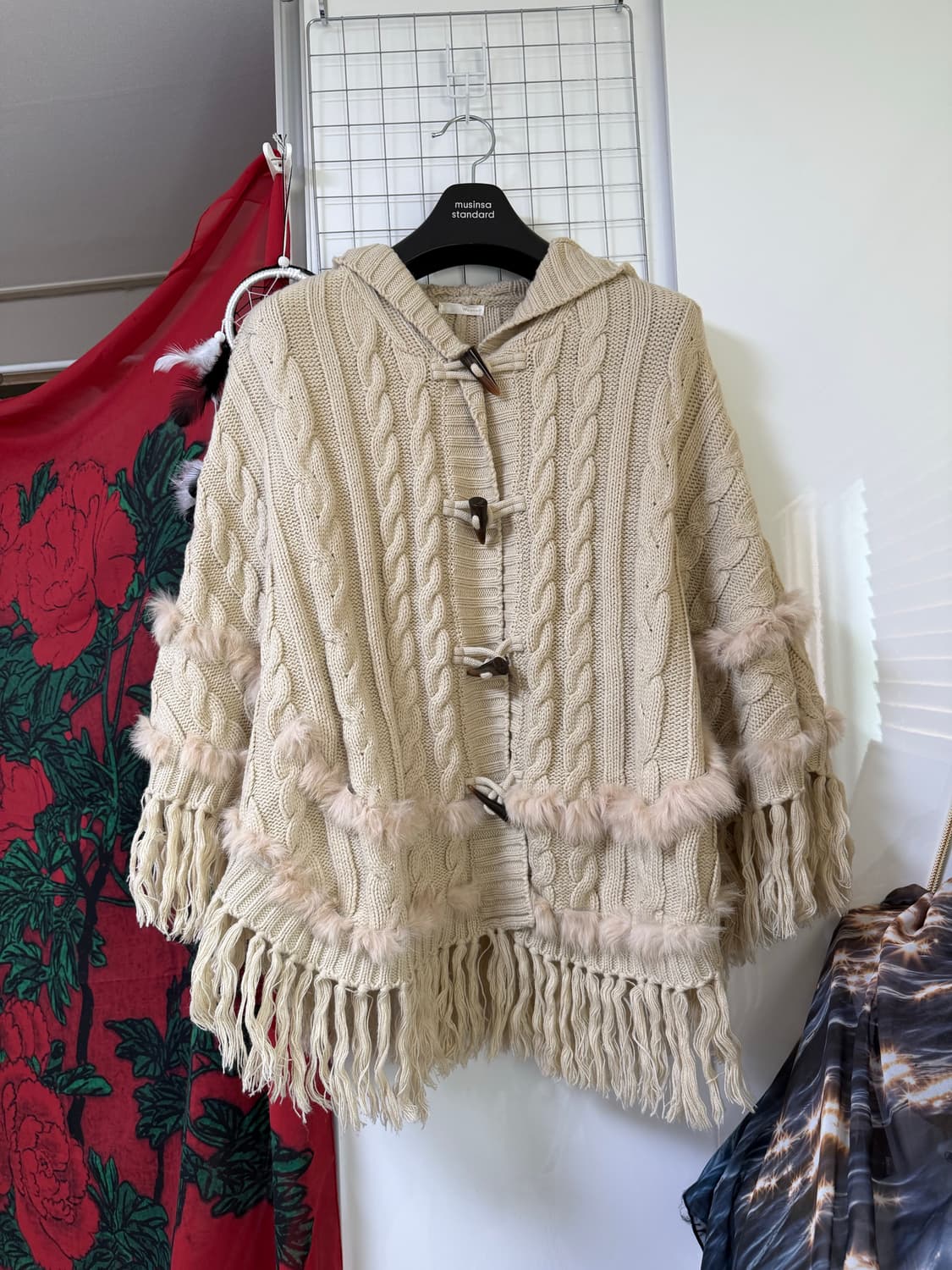 빈티지 후드 태슬 퍼 케이프 상품이미지1