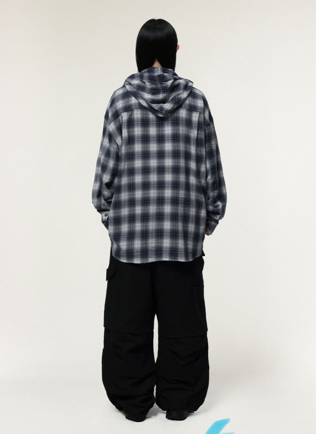 아이돈워너셀 Hooded Checkered Shirt Blue 상품이미지3