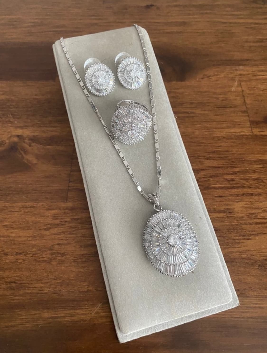 큐빅 반지 귀걸이 목걸이 세트 상품이미지1