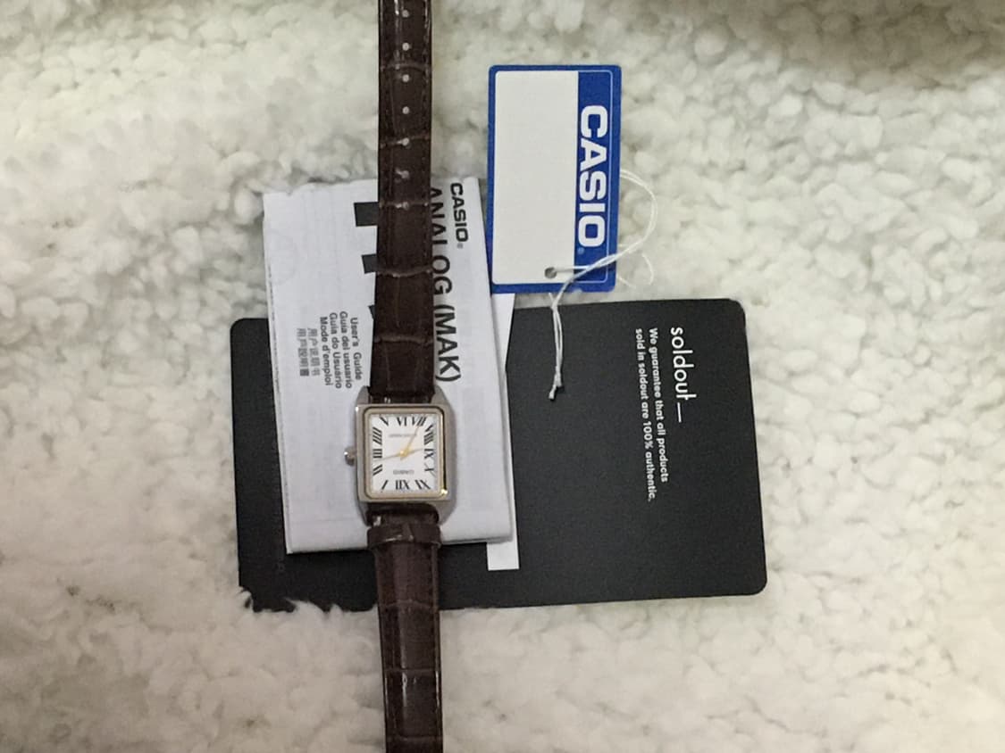 카시오 LTP-V007L 가죽 시계 브라운 상품이미지1