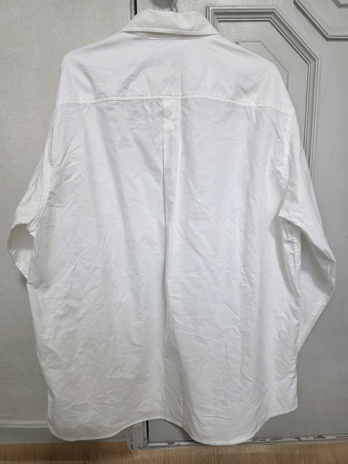 [새제품] 수아레 화이트 옥스포드 셔츠 L 상품이미지5